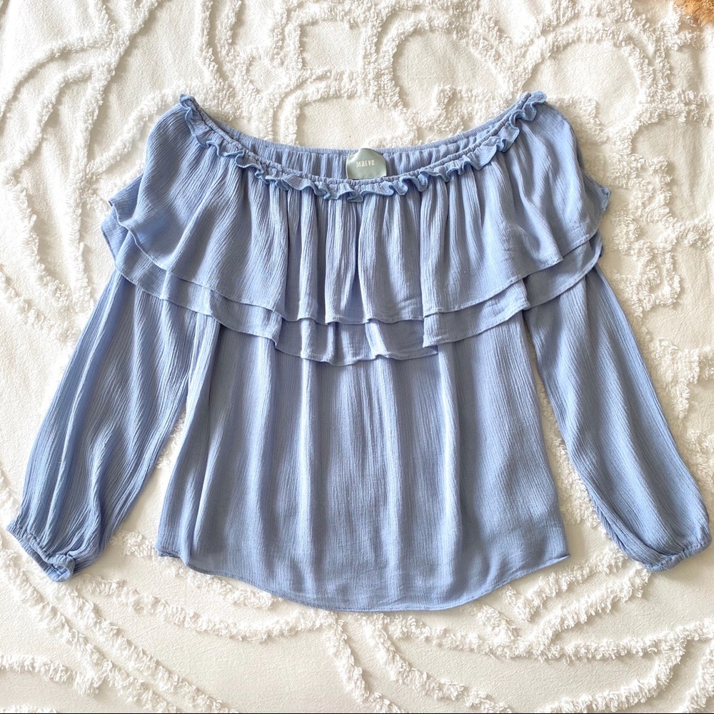 MAEVE Off-The-Shoulder Top 🤍